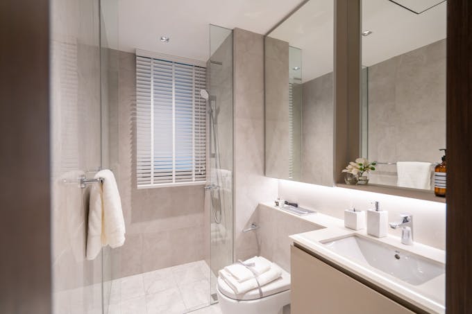 tenet ec 4 bedroom shared bathroom