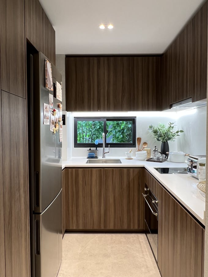 lentor modern 2 bedroom unit kitchen