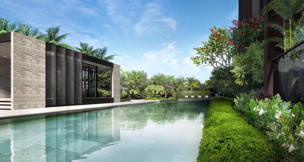 Sparkling turquoise waters await you here at Meyer Mansion.