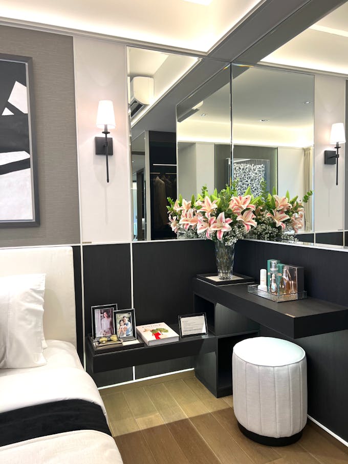 tembusu grand 4 bedroom master bedroom dresser