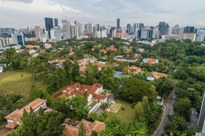 Les Maisons Nassim is situated in one of the most exclusive luxury new estate in Singapore.