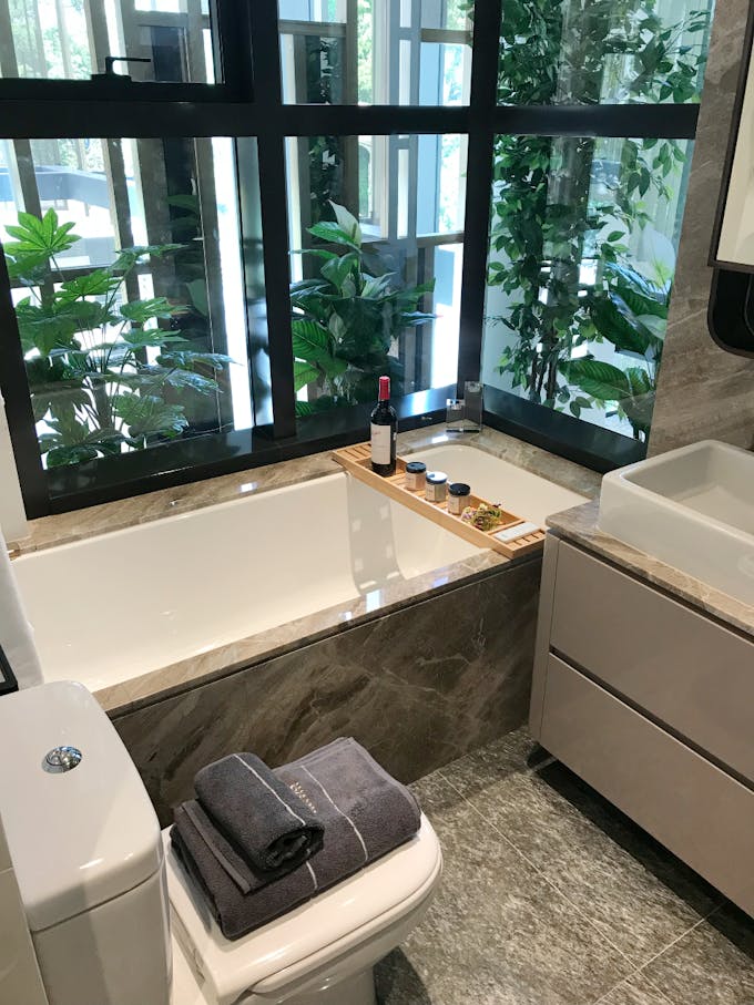 perfect ten 3 bedroom master bathroom