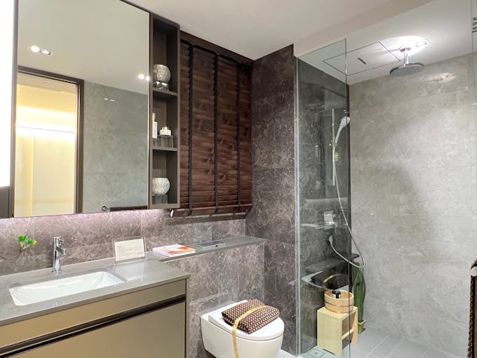 tembusu grand 3 bedroom study master bathroom