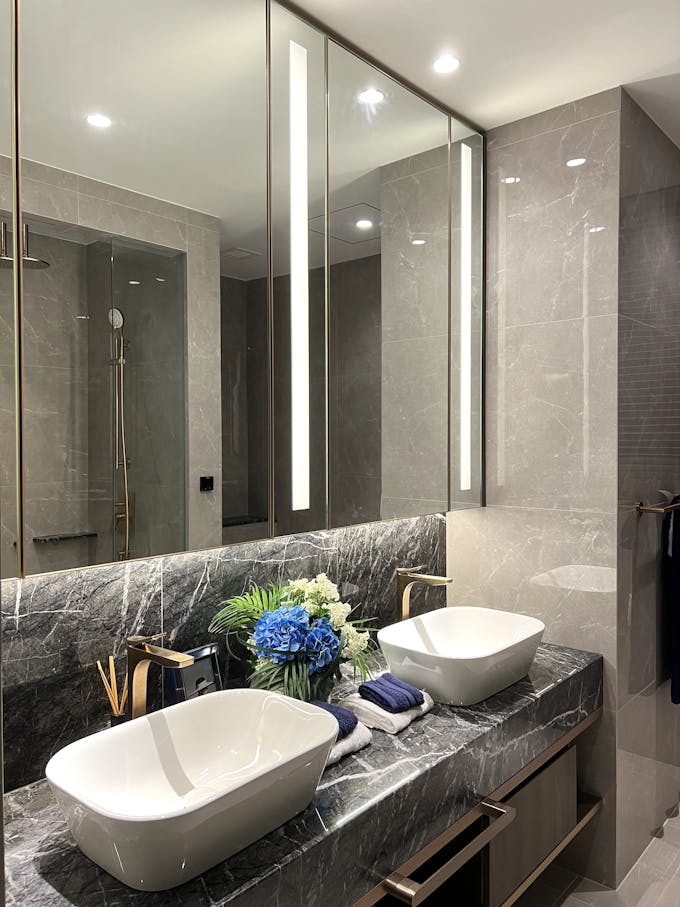 grand dunman 5 bedroom master bathroom