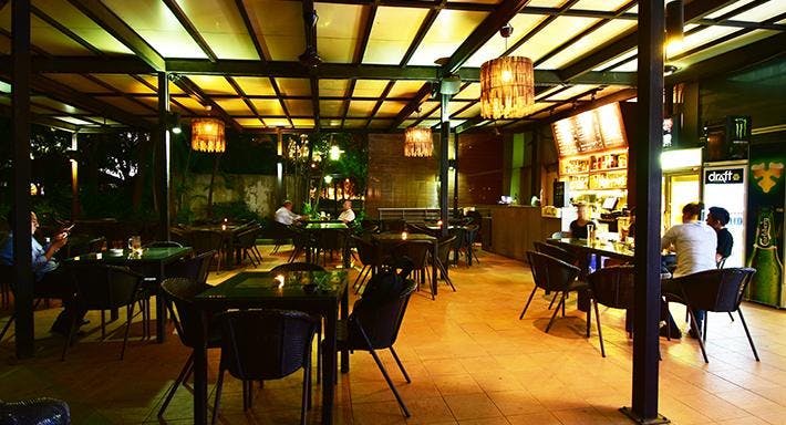 Rendezvous Bistro & Bar.