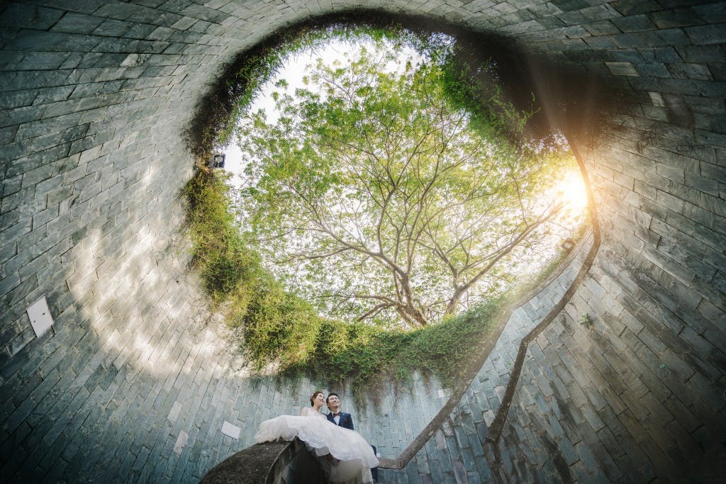 Bridal photoshoot at Fort Canning Park