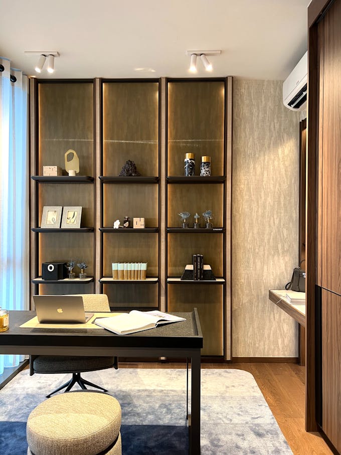 the continuum 5 bedroom common bedroom