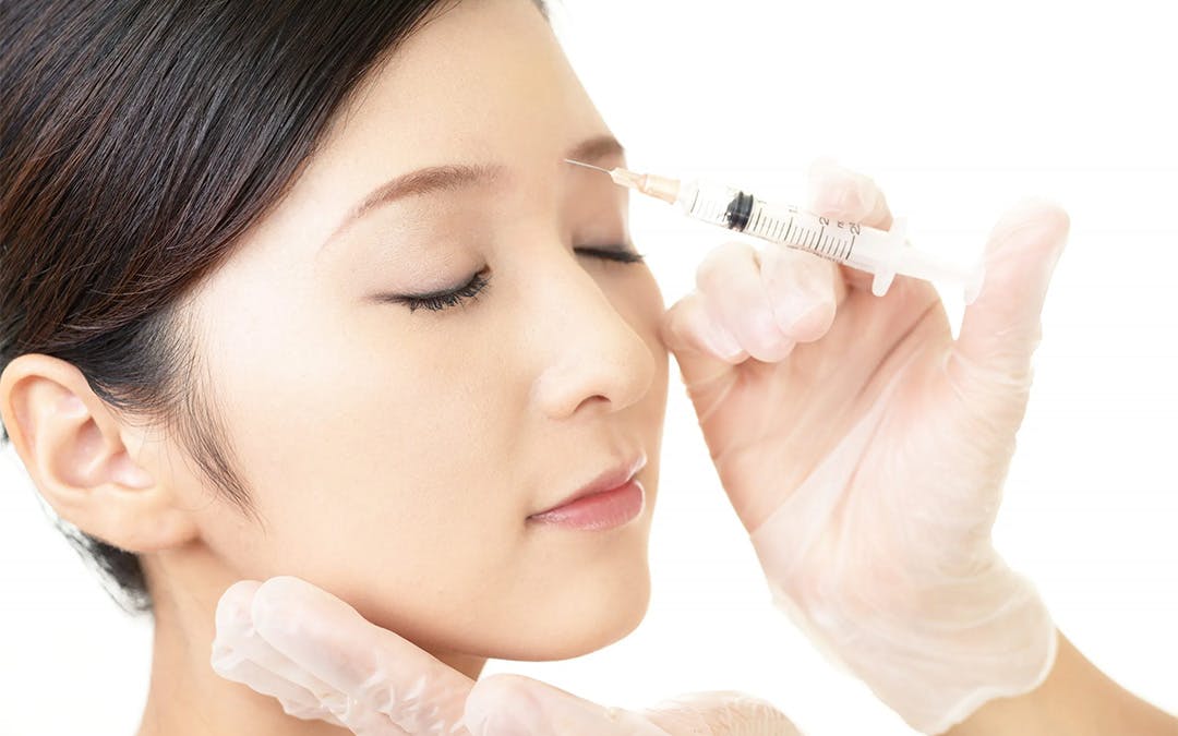 Face treatments at NeuGlow Plastic Surgery near 8 St Thomas