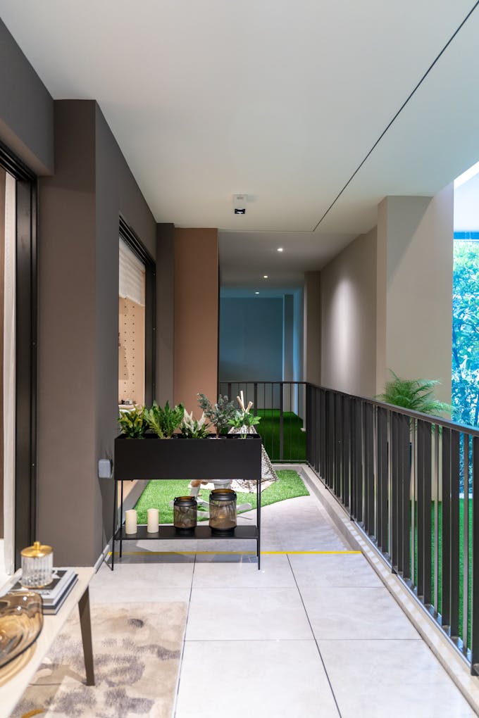 tenet ec 4 bedroom balcony
