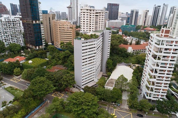 The new high-rise luxury condo development at Cairnhill Road, Klimt Cairnhill, was previously known as Cairnhill Mansions.