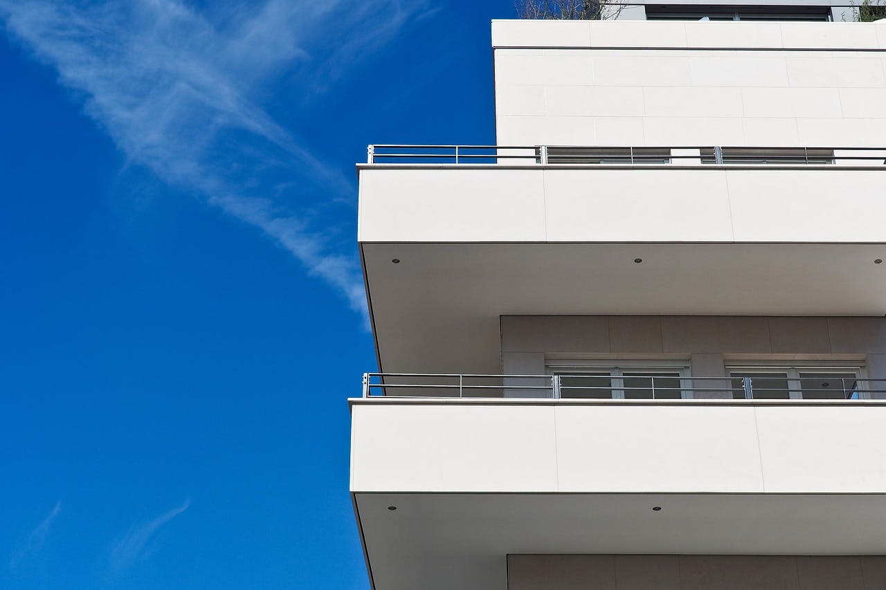 Enjoy the convenience and privacy afforded to those living in condominiums.