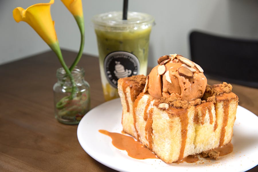 Oh My Mango at Gek Poh Shopping Centre