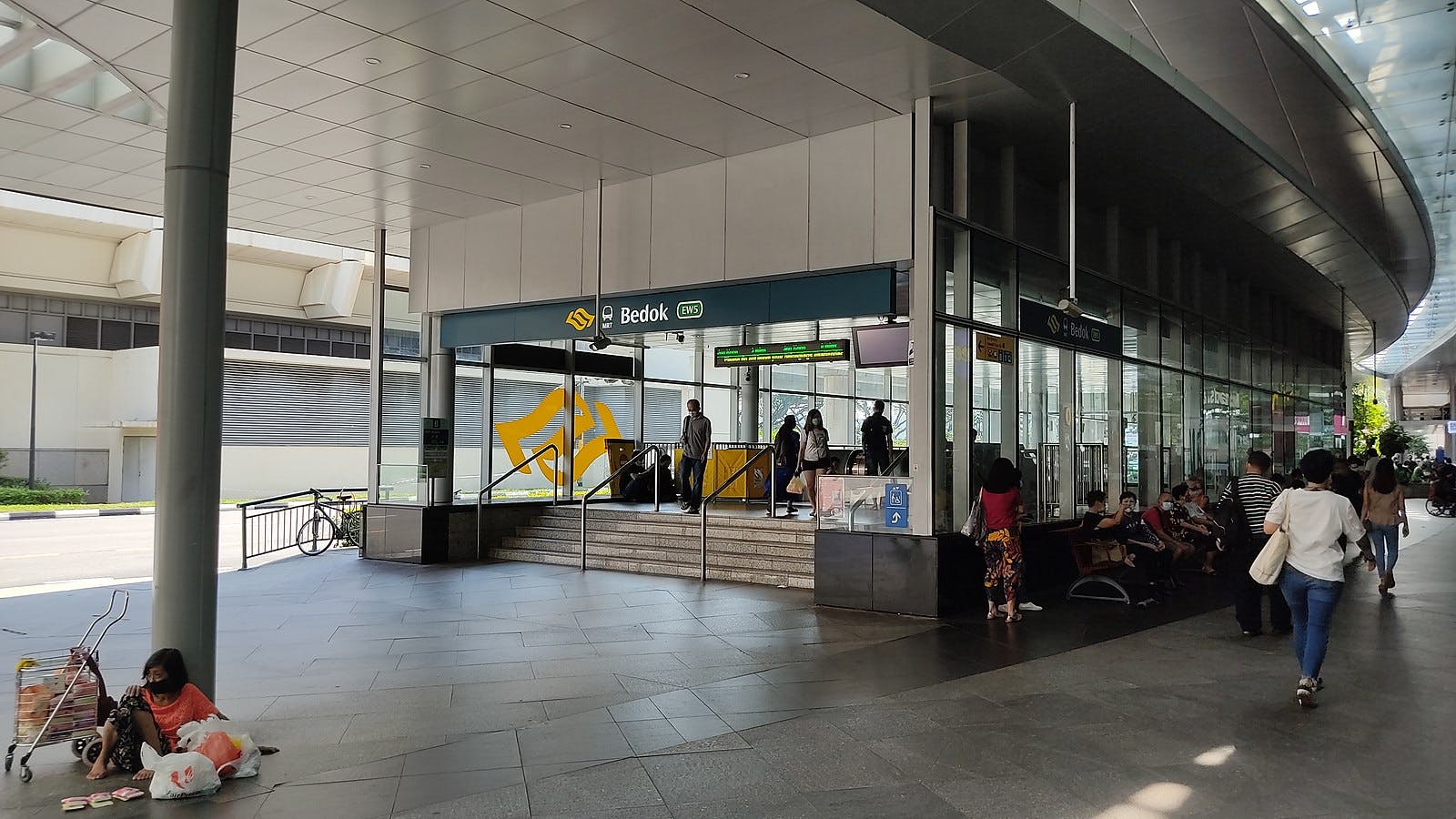 bedok mrt station