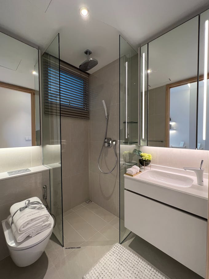shared bathroom enchante