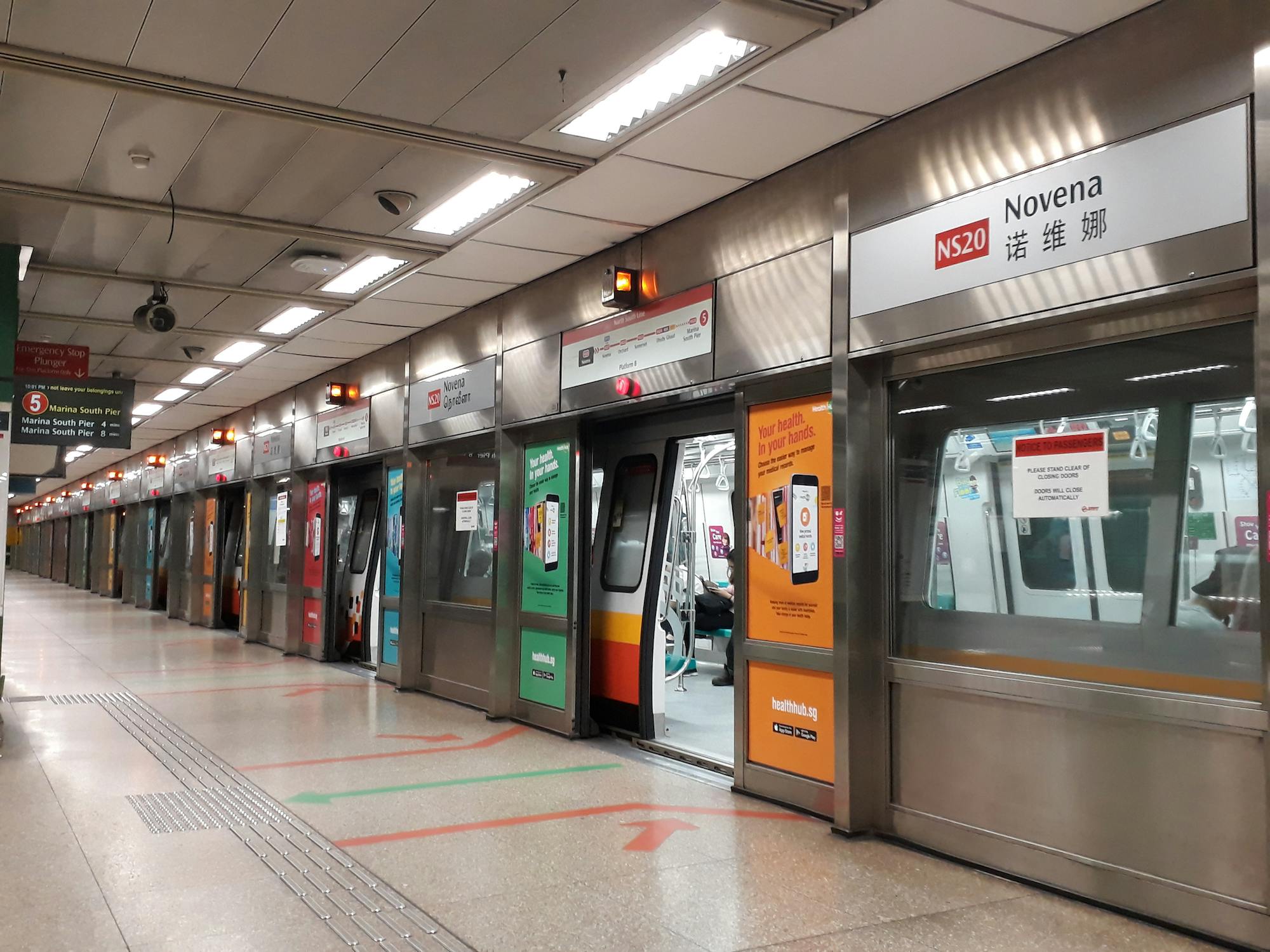 Novena MRT Station platform