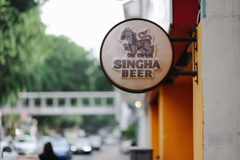 East Coast has a wide array of pubs and cafes.