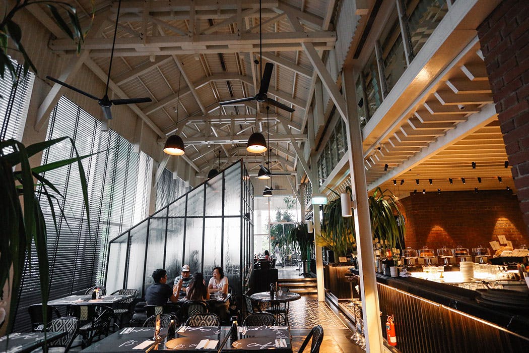 The beautiful PS Cafe at Palai Renaissance is just one of the many dining options available near Les Maisons Nassim.