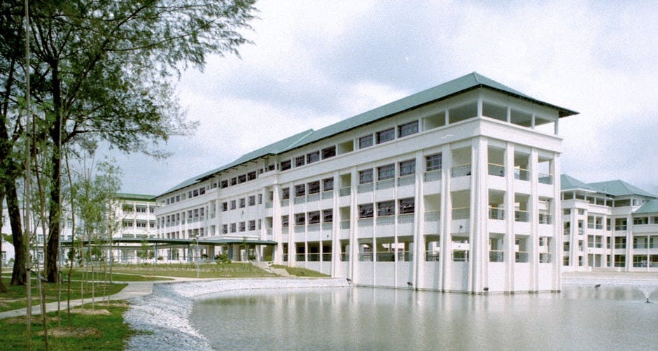 Chung Cheng High School (Main)