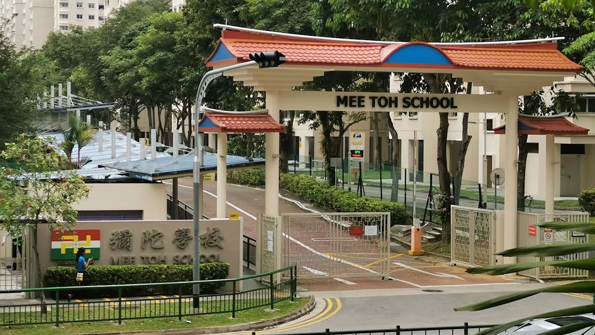 Mee Toh School