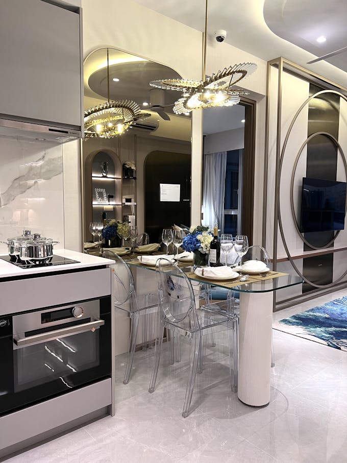 grand dunman 2 bedroom dining