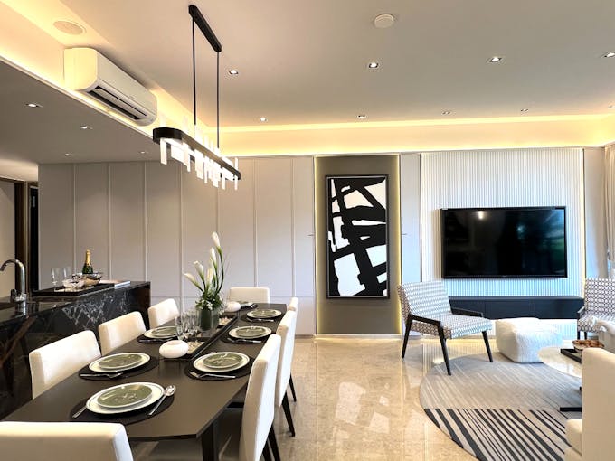 tembusu grand 4 bedroom dining area