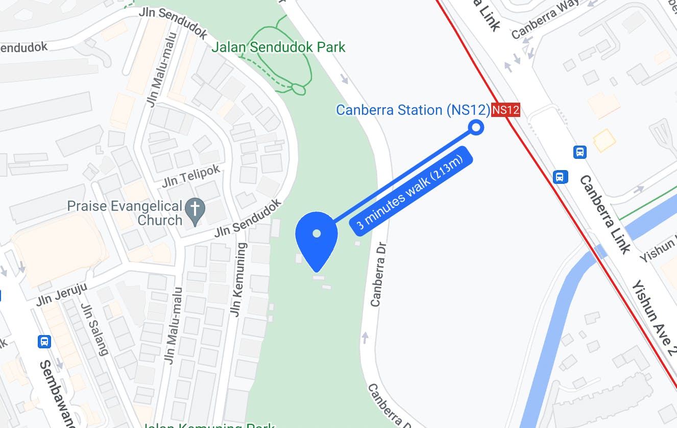 short distance between the commodore and canberra mrt station