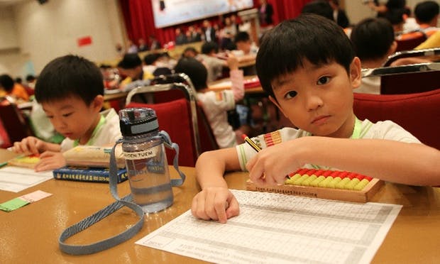 Abacus lessons at Apple Plus School