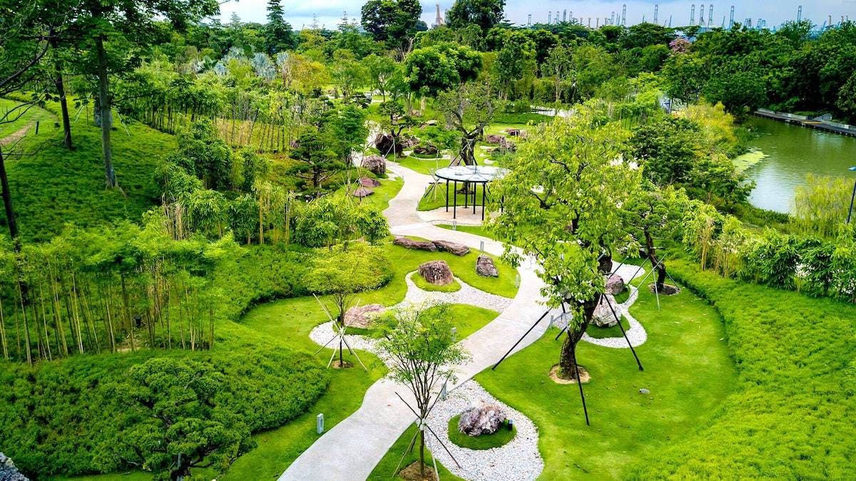 Serene Gardens at Gardens by the Bay