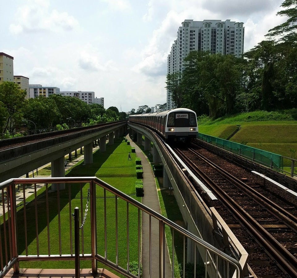 An overview of public transport options in Chinatown