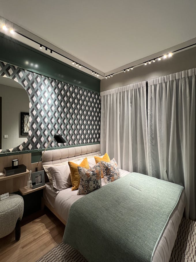 amo residence bedroom