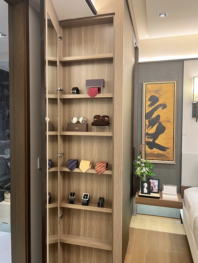 tembusu grand 3 bedroom study master bedroom wardrobe