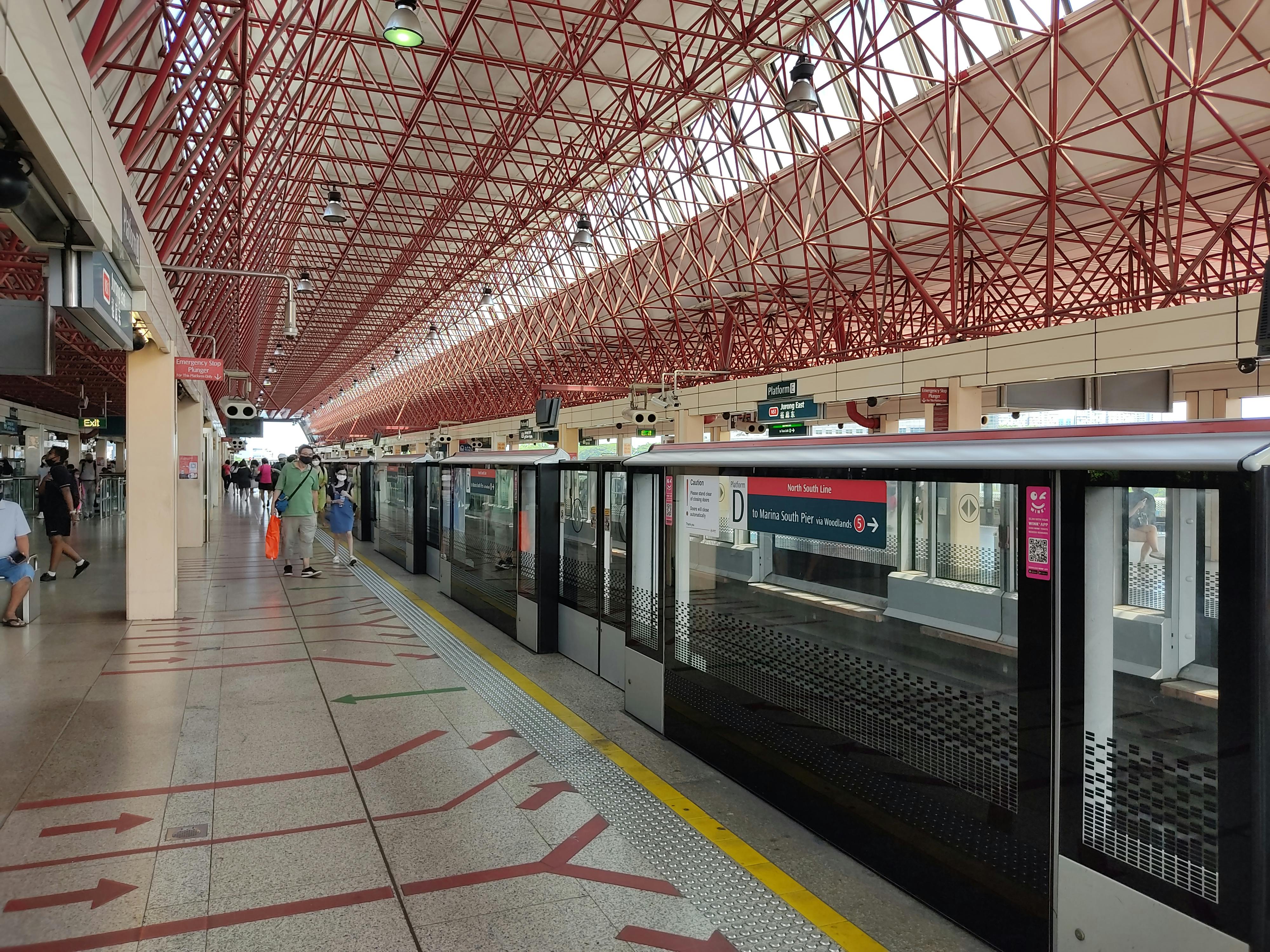 Jurong East MRT Station