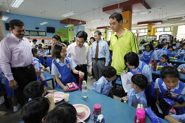 Students and teachers at Rivervale Primary School