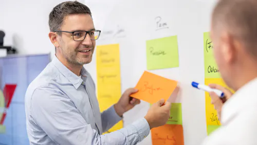 design thinking: das herz von co-creation. wo innovative lösungen entstehen:im l'atelier von axa partners design thinking: das herz von co-creation. wo innovative lösungen entstehen:im l'atelier von axa partners