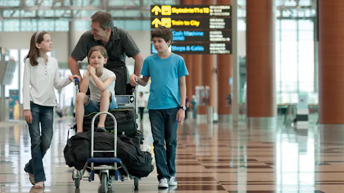 trip.com et axa partners lancent des offres d'assurance annulation et médicale en france trip.com et axa partners lancent des offres d'assurance annulation et médicale en france