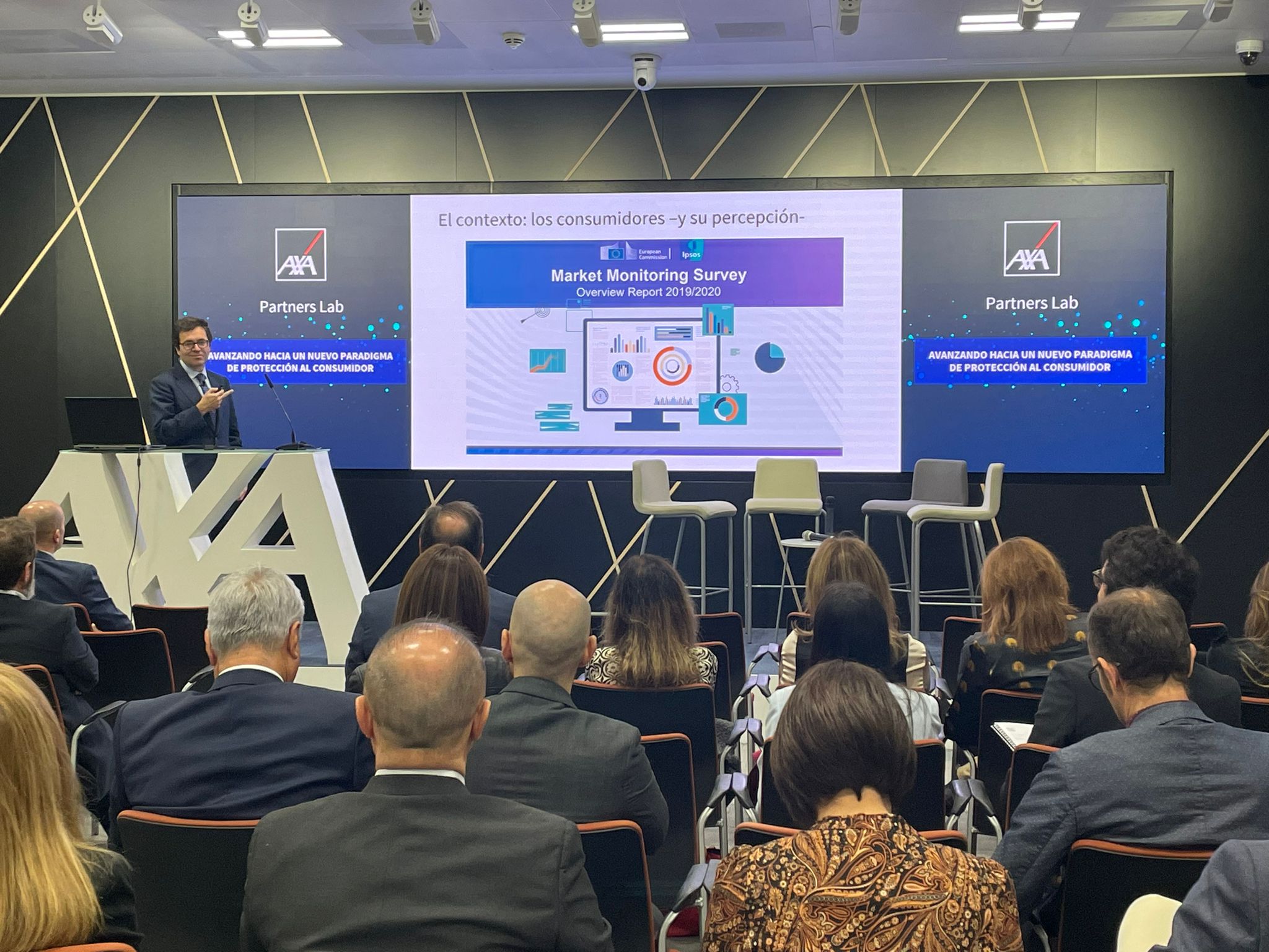 axa partners reúne a 40 profesionales para reflexionar  sobre los procesos de venta de seguros de protección  de crédito 