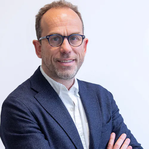api connect, d'axa partners:entretien avec enrique lamarca, head of customer and commercial excellence api connect, d'axa partners:entretien avec enrique lamarca, head of customer and commercial excellence