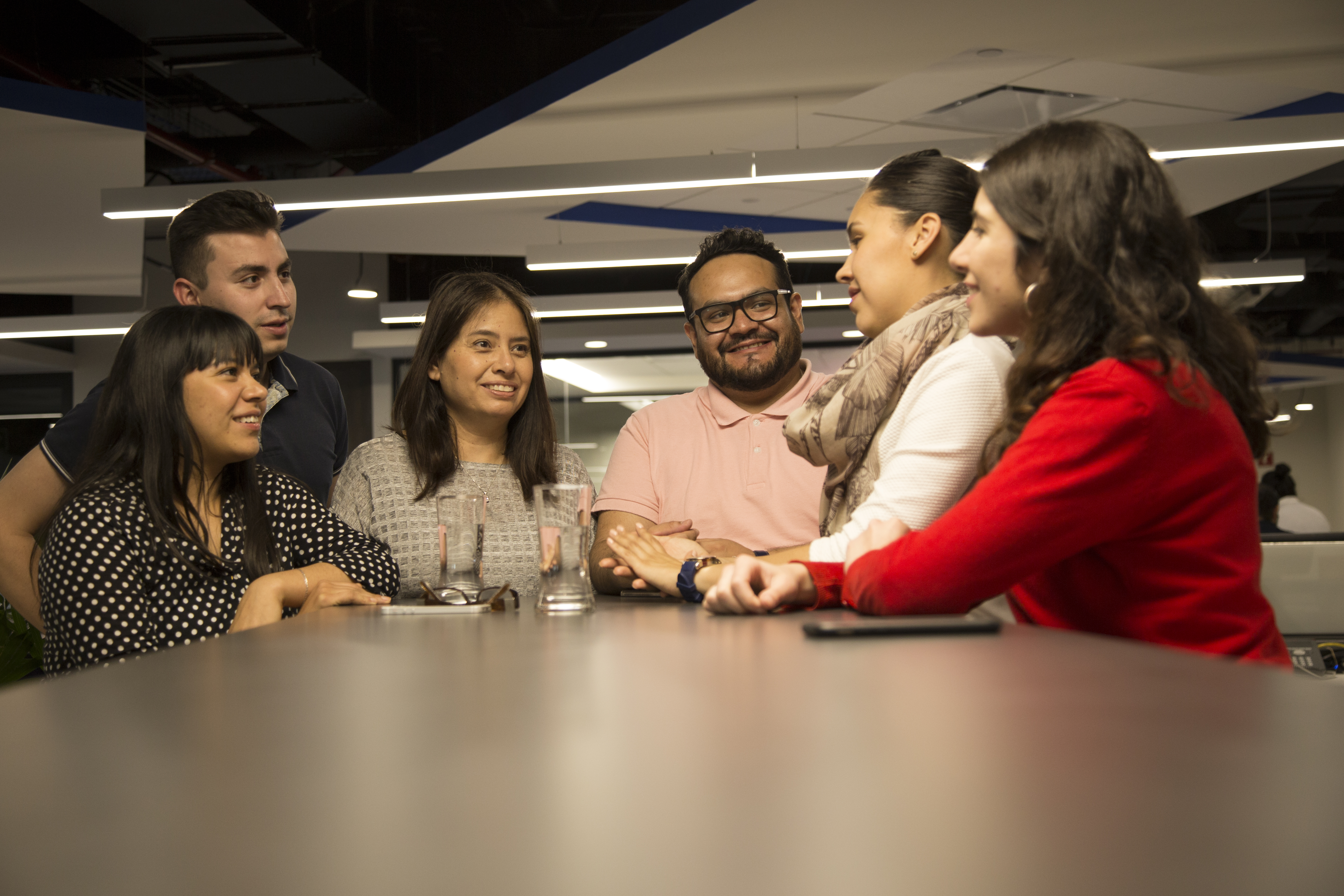 nuestro equipo de trabajo está formado por expertos en su ramo y personas comprometidas en satisfacer y proteger a tus clientes en cada etapa