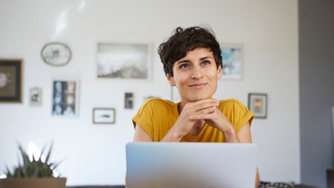 woman with a yellow t shirt