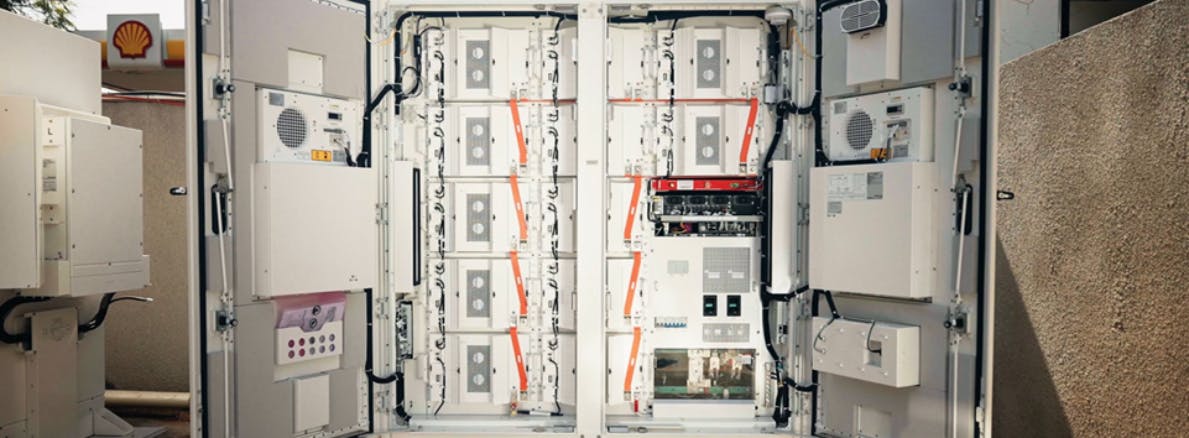 Inside view of luna-200kwh