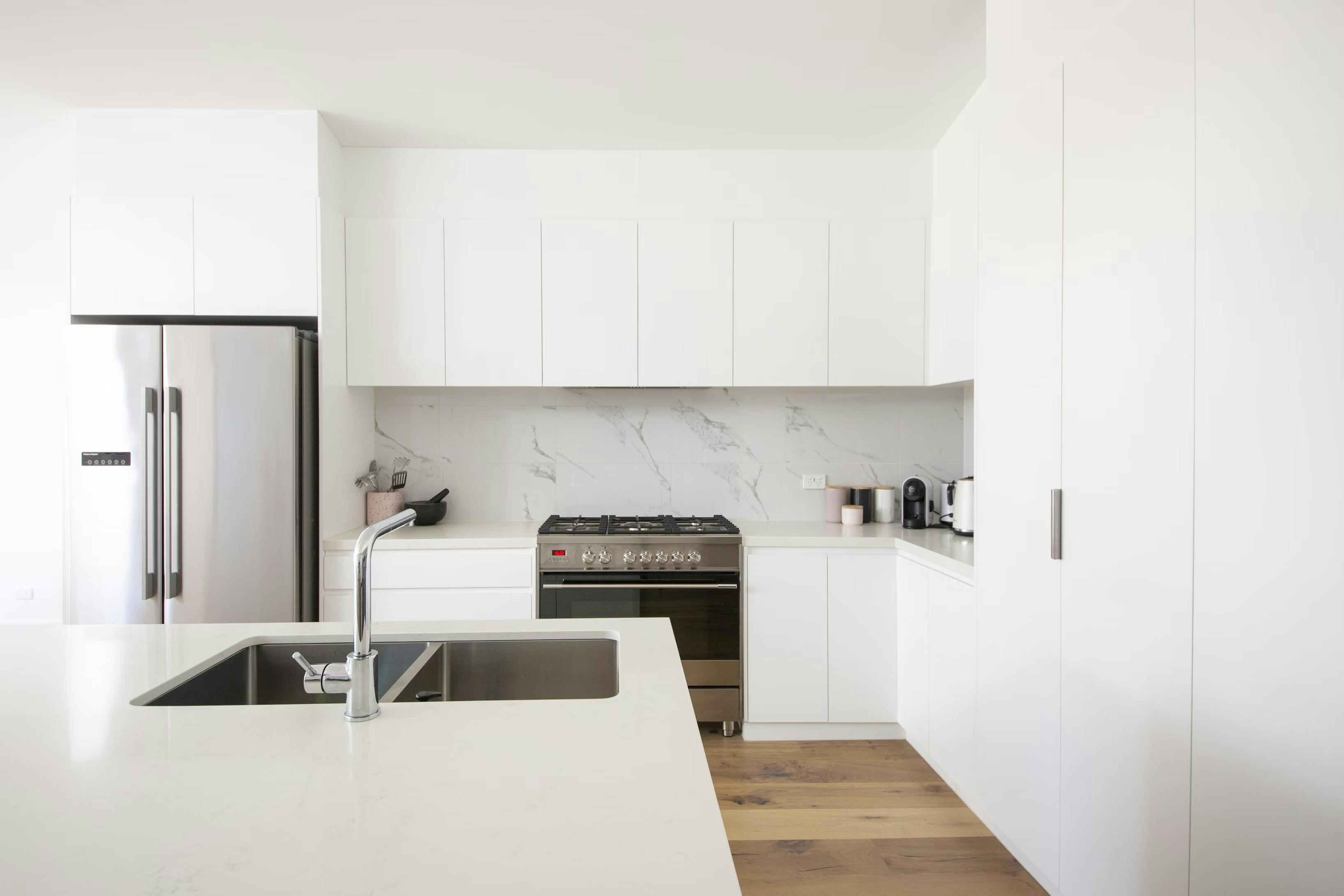 Modern & Clean Kitchen Appliance Installation in Edinburgh