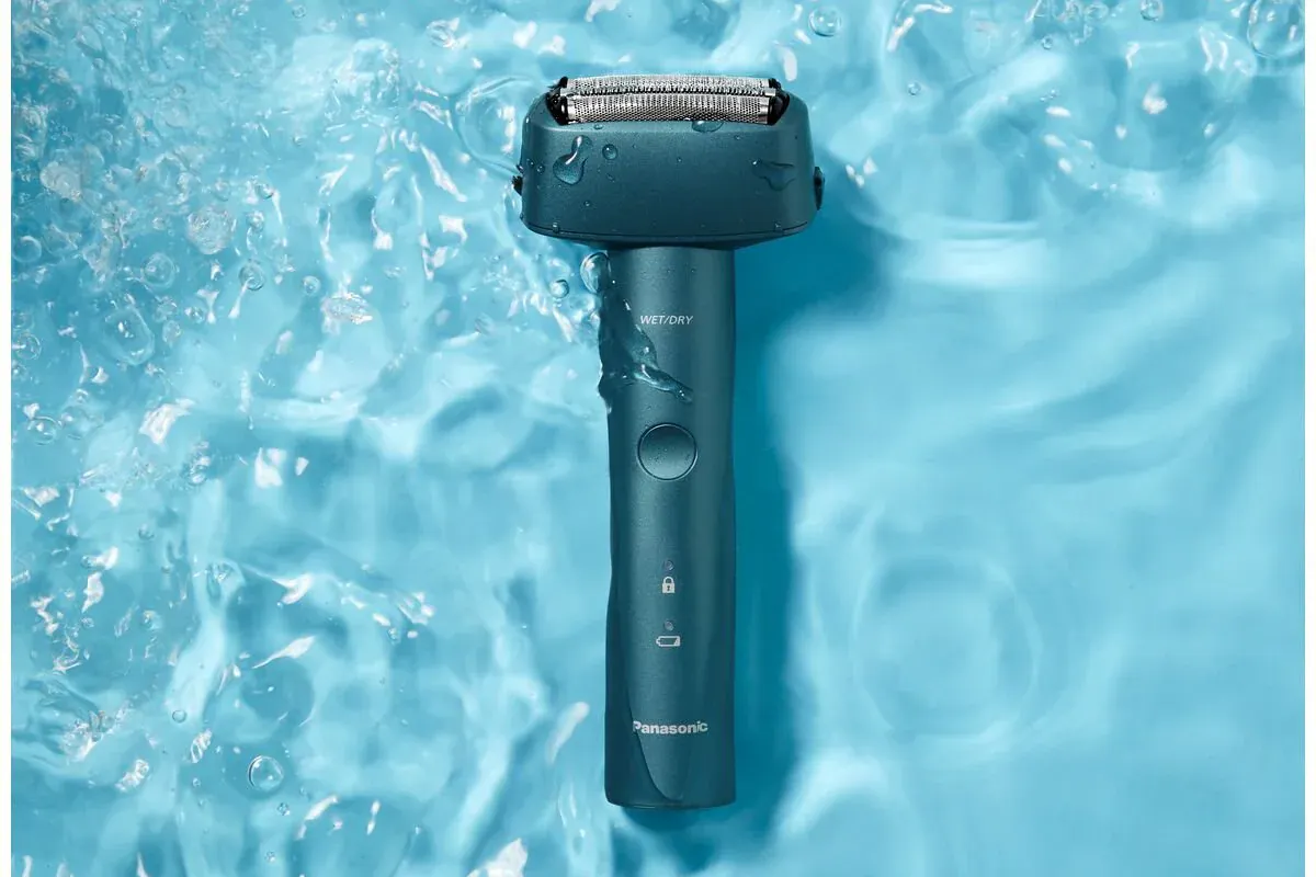 The Panasonic 300 Series Electric Shaver: A Clean, Reliable Shave Without the Fuss