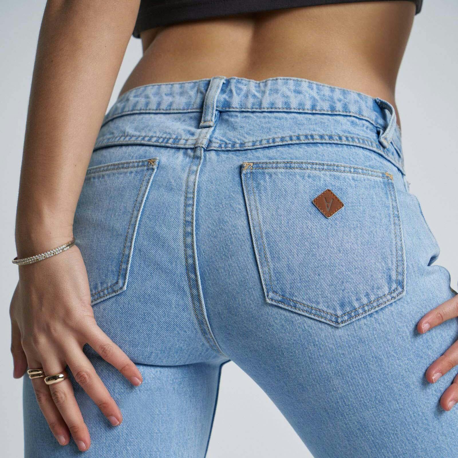Buy 94 High Slim 90210 Online | Abrand Jeans | Skinny Jeans