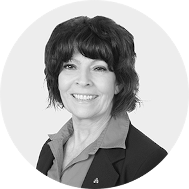 Melanie Washa (Adams)