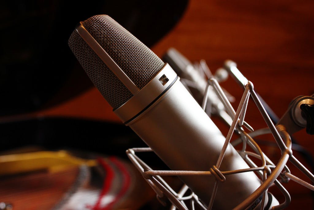 The Basic Tips of Recording Your Podcast #1: What podcasting gear do you really need?