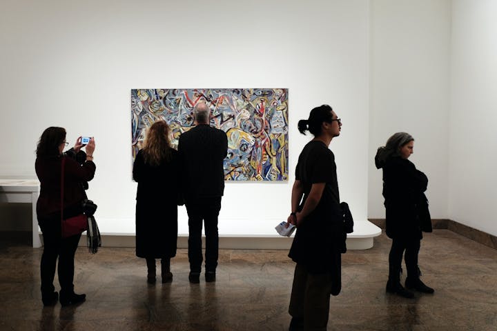 How to Enhance an Art Gallery Video