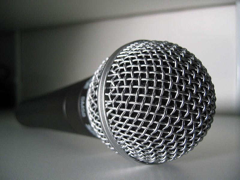 The Basic Tips of Recording Your Podcast #1: What podcasting gear do you really need?