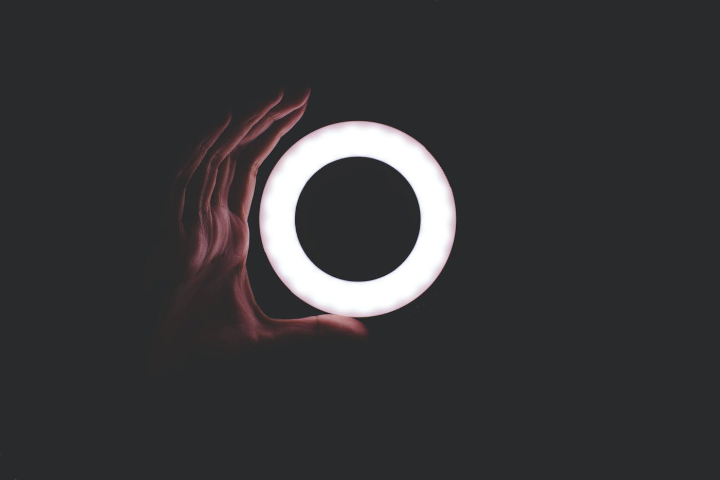 The Best YouTube Tools for YouTubers Who Are Just Starting Out