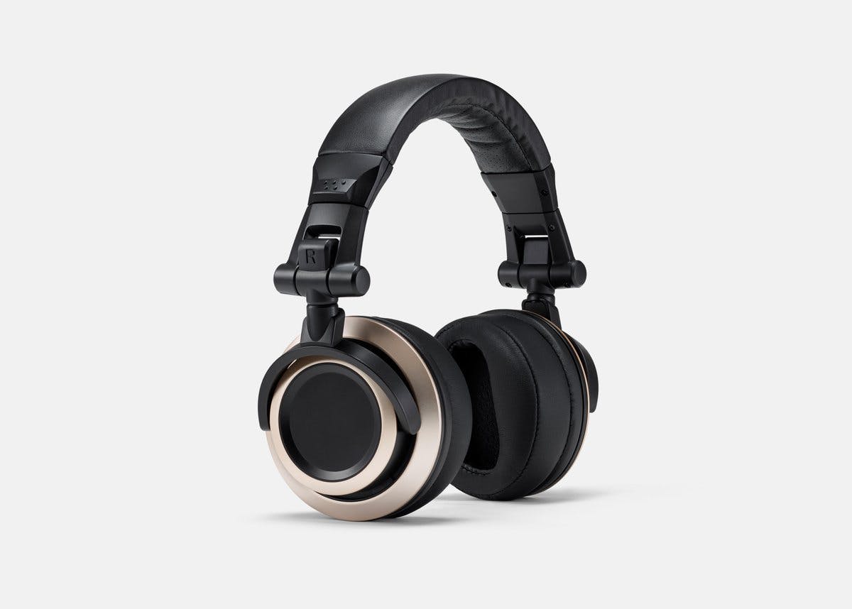 The 5 Best Headphones for Video Editing