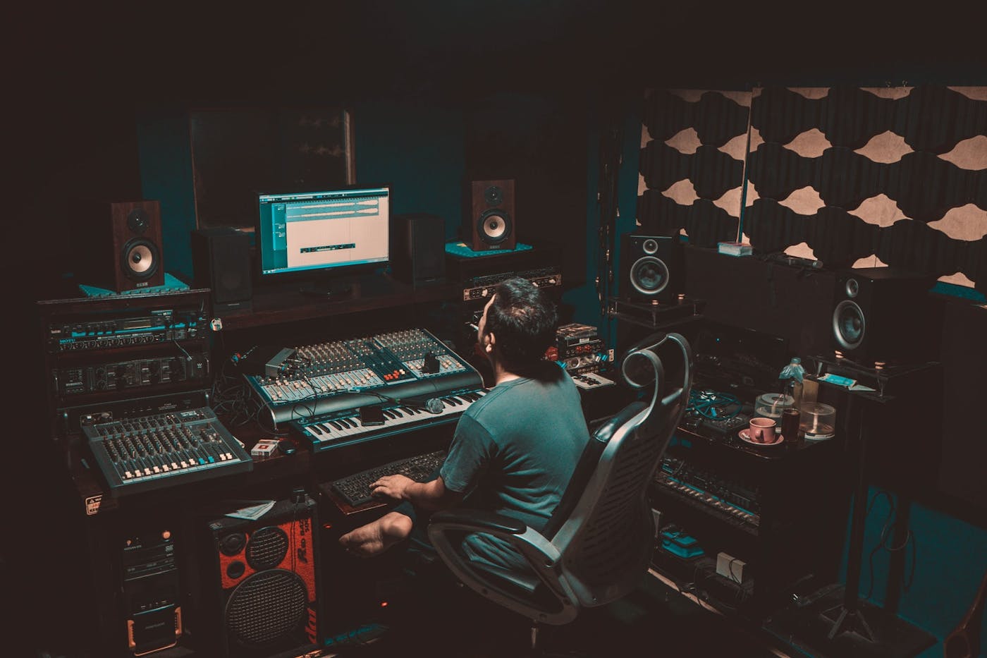 How to Fix Audio: Clipping & Leveling